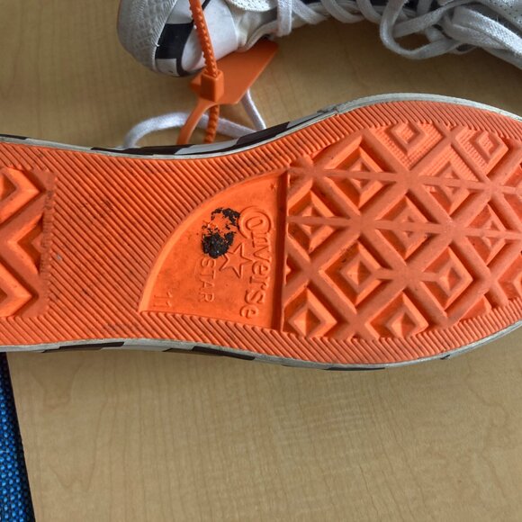 Size 11 - Converse Off-White x Chuck 70 White - Good Condition - Picture 7 of 9